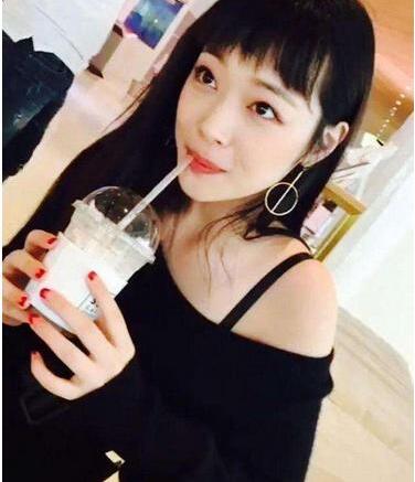 2017女生最爱这几款刘海发型图片 你剪对了没