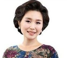 中年女人发型图片 凸显女人成熟的魅力味道