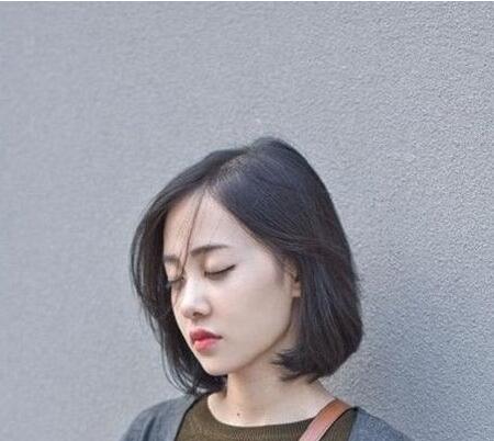 女生剪什么样的短发显年轻有气质 减龄必备短发发型图片