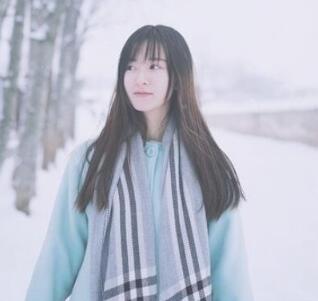 中长直发发型,优雅淑女超洋气