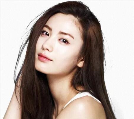 女生长发留什么发型,韩式染发时尚潮流