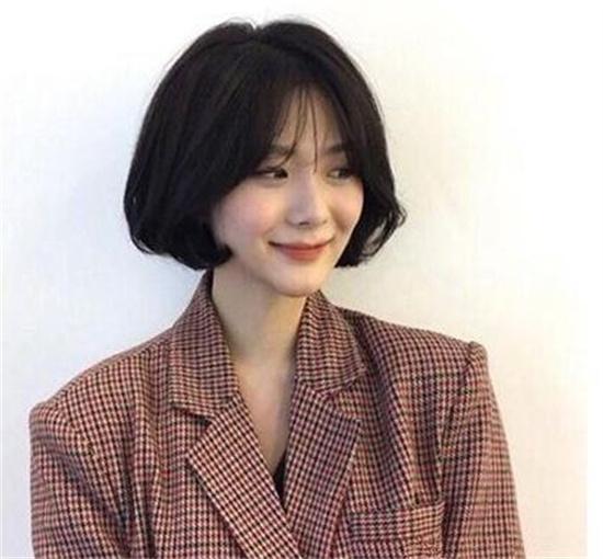 韩式短发发型女图片 时尚可爱减龄发型大集合