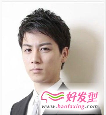 2018男士卷发发型 显得更加阳光帅气