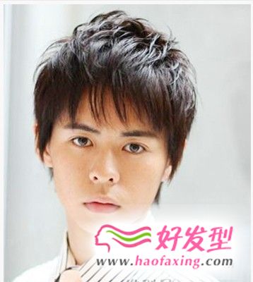 2018男士卷发发型 显得更加阳光帅气