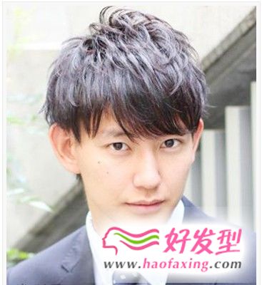 2018男士卷发发型 显得更加阳光帅气