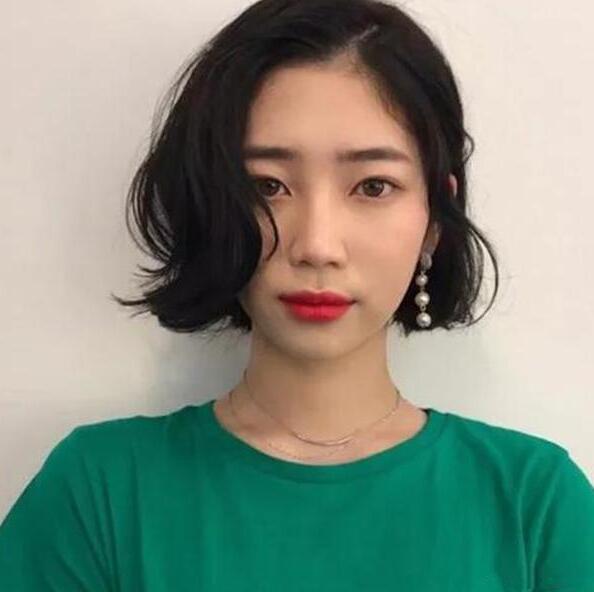 2021卷发发型中短发,仙女必备卷发发型