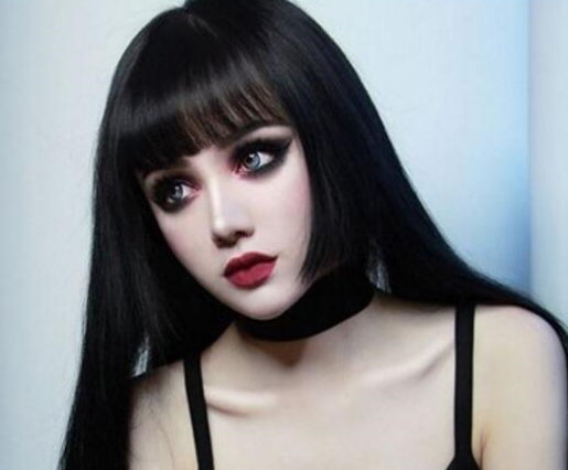 比较有层次感的发型女潮流直发,层次感的直发更显魅力