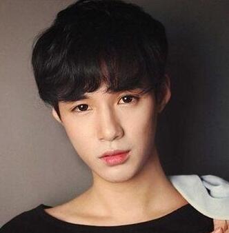 最火韩式发型男2021,清爽又减龄的发型