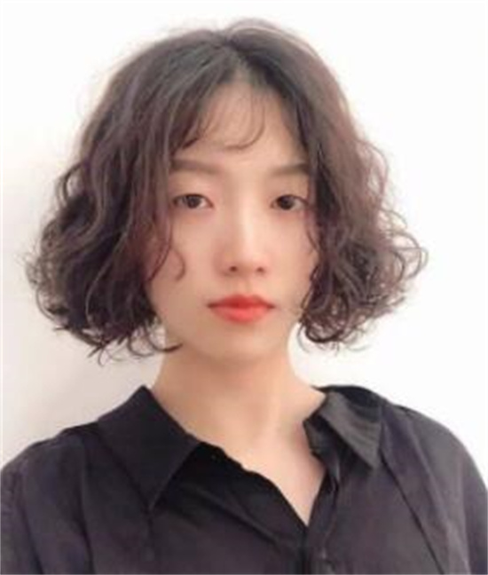 2021流行学生卷发,清纯甜美的代名词