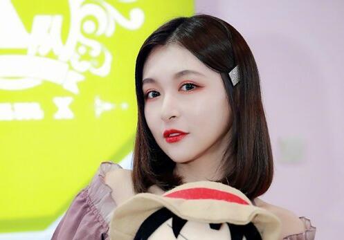 2021适合胖脸女生新款发型女,胖脸变小脸打造清新女神