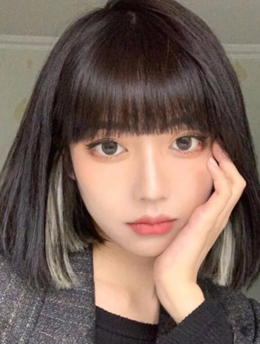 短发图片女2021新款学生,剪出校园风格短发