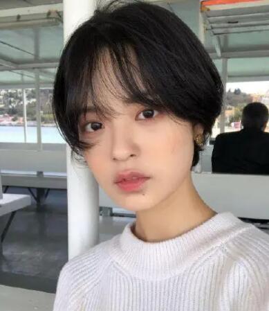 最流行的短发发型女,这三个真的太好看了