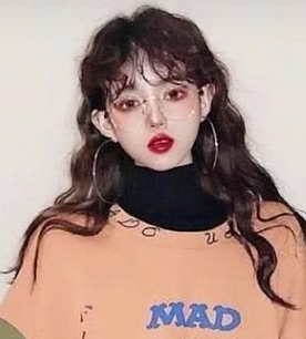 羊毛卷适合什么样的女生,超减龄的羊毛卷不卷可惜了