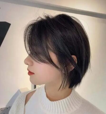 2022最洋气的减龄短发,初恋一样的短发发型