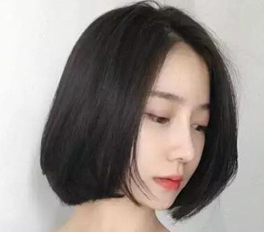 直发发型女中短发,青春靓丽超减龄直发发型