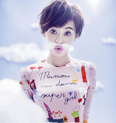 2022最潮女明星短发发型图片