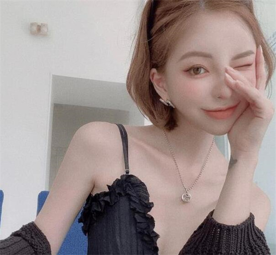 有层次感的短发女韩式图片 可盐可甜的短发