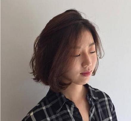 2022发型流行趋势女短发发型图片