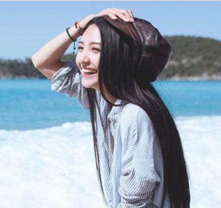 2022圆脸额头高女生适合的发型图片
