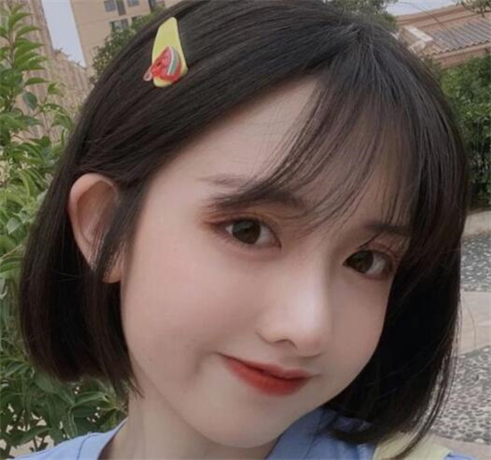 好看的女生日系短发,剪完日系短发少年感铺面而来