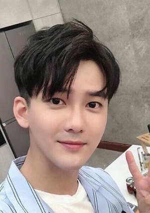 夏季男生发型图片 干净利落清爽帅气更好看