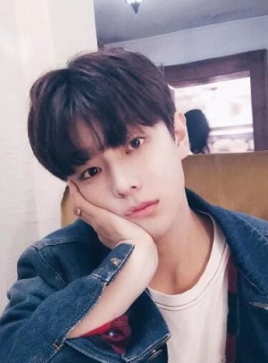 2019男生最流行的发型 男生短发精神帅气发型