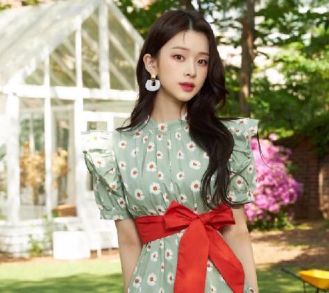 文艺风公主卷发型,甜美青春仙女范