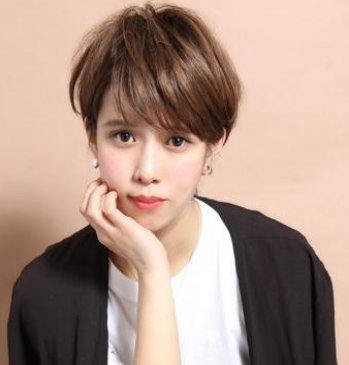 LOB头没新意 短发依然很美丽 就照这样剪短吧！