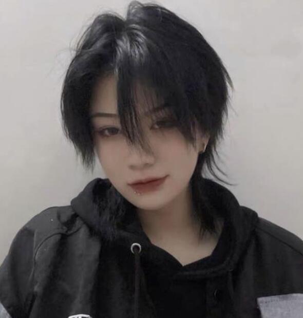 2022少年感发型女生,中性感十足的女生发型
