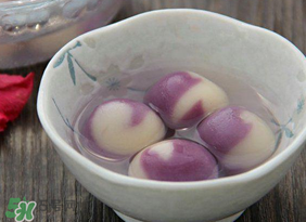 汤圆为什么会变红？汤圆变红有毒吗？