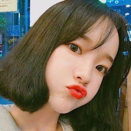 2022短发发型女生韩范烫发图片