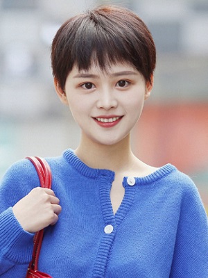 有女人味的短发发型  干练女人味十足