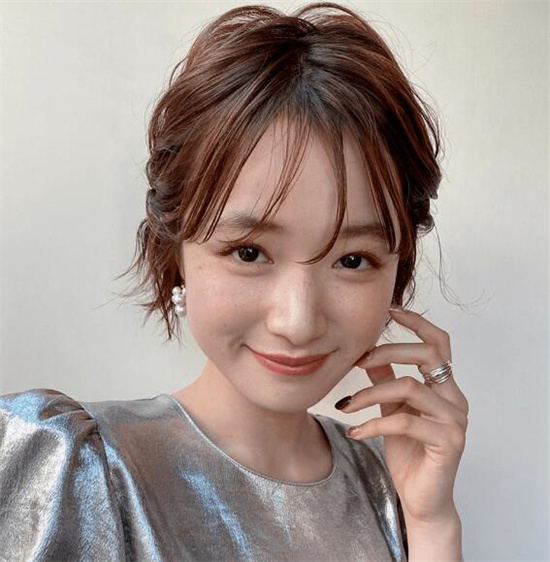 女生小清新短发发型 夏日必剪的清爽短发