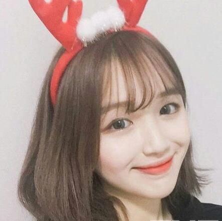 2022短发发型女生韩范烫发图片