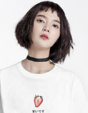 短发发型修脸又显气质 长脸女生适合什么发型