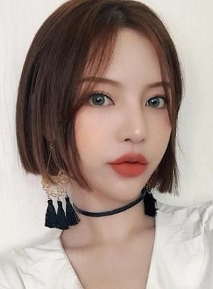 学妹们最适合的发型  夏季短直发发型依旧流行