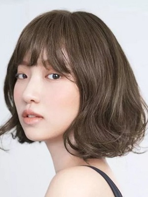 脸长的女生适合什么发型  适合脸小发型让你长脸变小脸