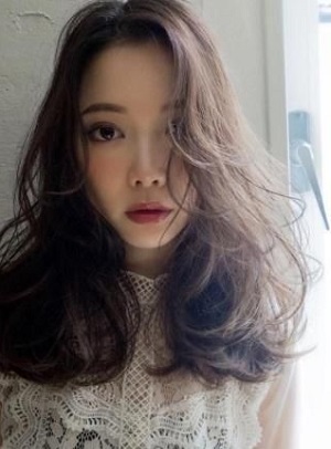 2023最爆款懒人烫卷发发型  适合春夏季的女生烫发发型