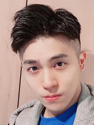 夏季男生流行发型短发发型 适合夏季的清爽帅气短发