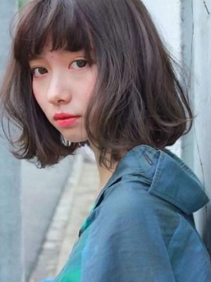 最新流行波波头短发发型  换上显气质又减龄