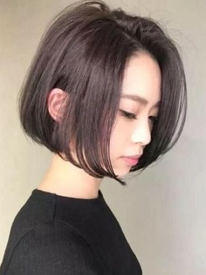 最新流行波波头短发发型  换上显气质又减龄