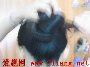 发型社网教你如何打理八大款式盘发