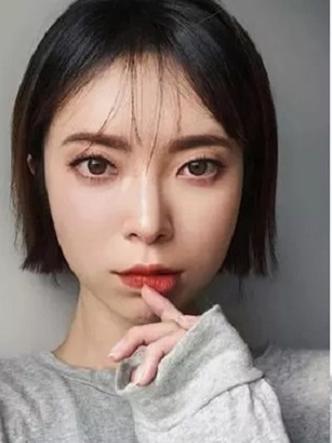 2022秋季女生剪什么短发好看  气质波波头短直发型