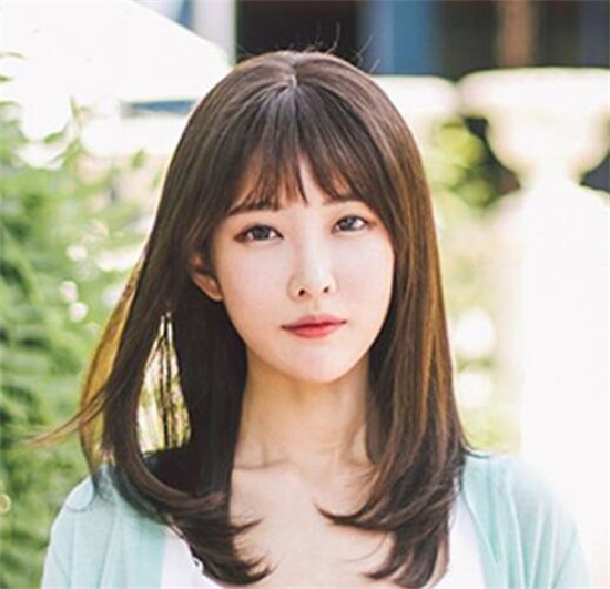 刘海直发发型女2021 减龄神器刘海直发发型