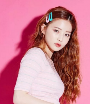 女生长发直发发型设计图片 甜美显气质