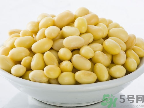 吃黄豆有什么好处?黄豆的功效与作用