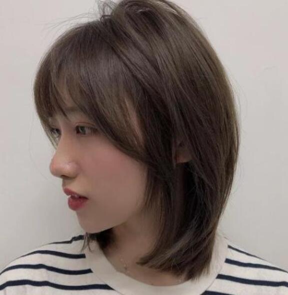 女士时尚潮流短发发型图片 清爽时髦有个性