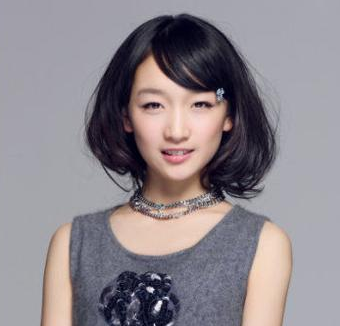学生bobo头短发发型图片：甜美可爱的波波头更添清新学院风