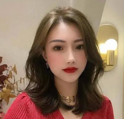 2021年发型流行趋势女长发,比成为今年的潮流发型