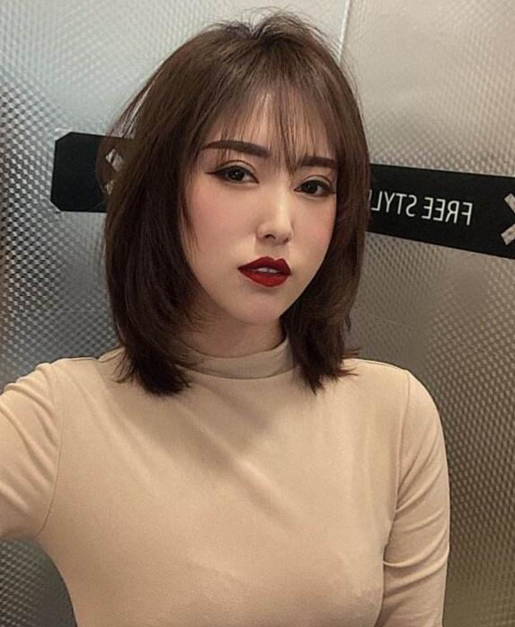 适合锁骨发的烫发,不仅好看还超减龄